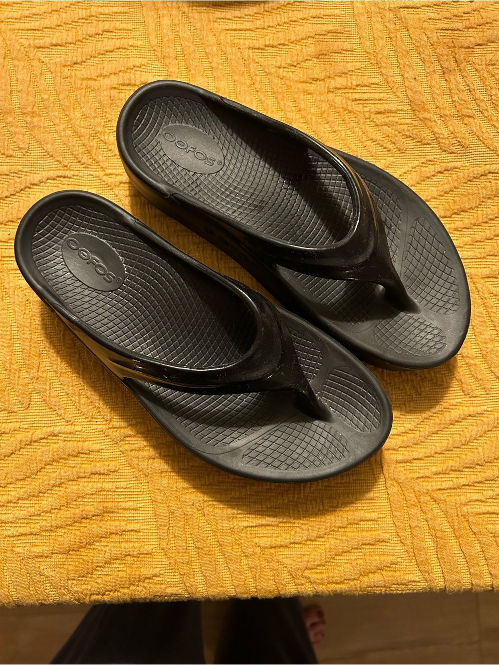 OOFOS Womenβs Active Platform Recovery Sandal Black Size 7W